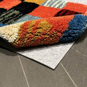 Rollo de Fieltro para Base de Alfombra de 3 a 10 mm de Grosor, Respaldo Termofusible, Absorbente de Humedad, Apto para Mascotas, Tamaño y Color Personalizables - Product Image 6