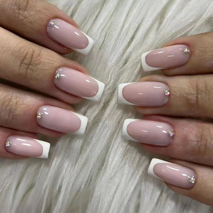 <span class=keywords><strong>Uñas</strong></span> Postizas de Lujo con Diseño de Diamantes Rosados <span class=keywords><strong>Mate</strong></span> Estilo Francés, en Caja, Marca Privada - Product Image 6