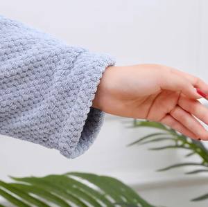 Toalla de Baño de Microfibra de Alta Calidad, Diseño Personalizado, Suave y Lujosa, Tejido Liso, Secado Rápido, Ecológica para el Hogar - Product Image 4