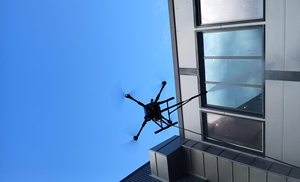 Dron SF-C con Control Remoto y Cámara para Limpieza de Ventanas Solares en Fachadas de Edificios y Techos (cuatro/seis ejes) - Product Image 2