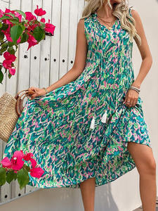 Nuevo Vestido Largo de Verano para Vacaciones en la Playa, Transpirable, Estilo Socialité, Cuello en V, Estampado Floral Abstracto, Sin Mangas, Corte en A - Product Image 4