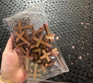 Llavero Cristiano con Colgante <span class=keywords><strong>de</strong></span> Cruz <span class=keywords><strong>de</strong></span> Madera, Artículos Religiosos Cristianos, Regalos <span class=keywords><strong>de</strong></span> Bautismo, Recuerdos para Invitados - Product Image 5