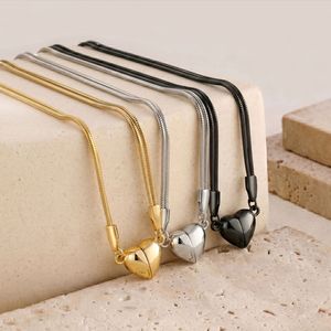 Fashion Jewelry Heart Magnetic Pendant Necklace Double Layer Round <b>Snake</b> <b>Chain</b> Stainless Steel Womens Collarbone Choker Necklace - Product Image 3