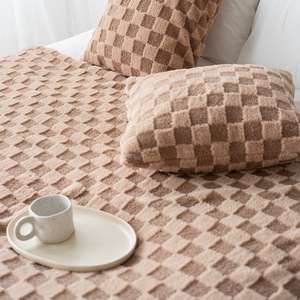 100% 涤纶保暖扔毯时尚镶嵌华夫饼垫扔毯 - Product Image 4