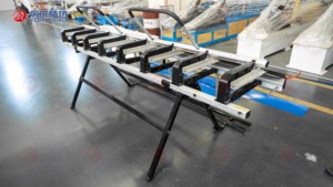 Máy uốn tay thủ công, máy uốn tôn bằng tay dùng cho việc uốn tôn và làm viền mái - Product Image 3