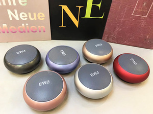 EWA <span class=keywords><strong>A110</strong></span> Mini Haut-parleur Extérieur en Alliage d'Aluminium pour Enceinte 4.0 avec Batterie 500-1000mAh, Appareil Audio Sans Fil Compact avec Lecteur de Carte - Product Image 6
