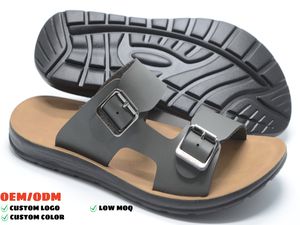 कस्टम पुरुषों के अरब कसल पट्टियाँ आरामदायक विरोधी पर्ची चौड़े आकार के साथ क्लासिक फ्लैट, दैनिक यात्रा छुट्टी के लिए - Product Image 1