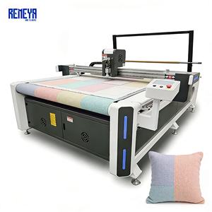 Système d'alimentation automatique REMEYA pour machines de découpe de tissus de stores à enroulement, machine de découpe à couteau oscillant pour tissus - Product Image 1