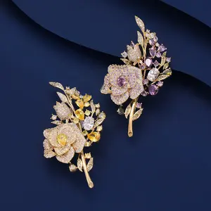 SUYU New Colorful Women's Luxury Brooch Clothing Fashion Temperament Jewelry Copper Inlaid Zircon Plated Rose Brooch