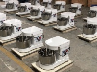 Beste aanrechtmodel 3kg bloem deeg spiraalmixer 7 liter met vaste kom kettingaangedreven krachtige bakkers kneedmachine pizzabodem te koop