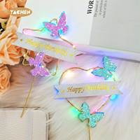 Nouveau design de décoration de gâteau YACHEN LED 3D métal étoile lumineuse coeur décoration de gâteau d'anniversaire pour décorations de fête d'anniversaire