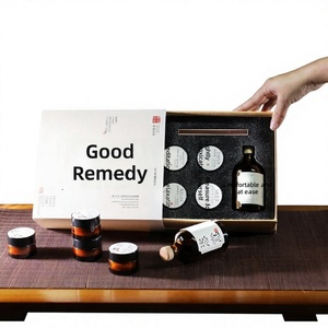 Coffret Cadeau de Bougies Aromatiques Sans Flamme en Cire de Soja, Remède Efficace, Style Chinois Vintage, avec Huiles Essentielles et Bougies Chauffe-Plat Artisanales - Product Image 1
