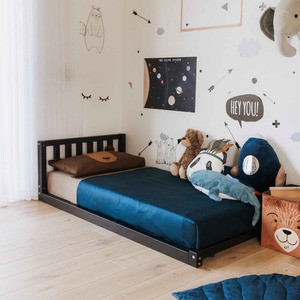 Cama de madera de piso bajo Cama para niños pequeños Diseño Montessori Dormitorio moderno Cama doble de tamaño completo para niños Segundo regalo de cumpleaños - Product Image 6