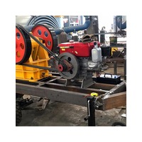 Concasseur à béton fiable tenu dans la main petit moteur diesel Mini concasseur de roche en pierre portable prix concasseur à mâchoires