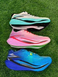 Chaussures de course pour hommes de luxe sur mesure - chaussures de course pour hommes confortables et multifonctionnelles - Product Image 4