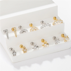 Pendientes de titanio delicados en <span class=keywords><strong>espiral</strong></span> para piercing de <span class=keywords><strong>tragus</strong></span>, de acero inoxidable con circonita, para uso diario, joyería para boda - Product Image 1