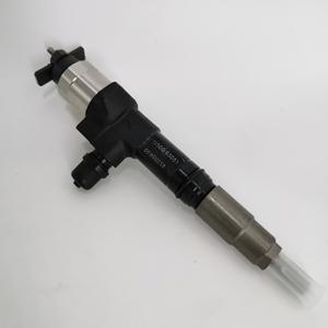 หัวฉีดคอมมอนเรล 1J500-53051 095000-9690 สำหรับเครื่องยนต์คูโบต้า V3800 หัวฉีดน้ำมันดีเซล 1J500-53051 095000-9690 9709500-969 - Product Image 1