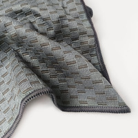 JB001 40*40CM 250GSM Serviette de voiture en microfibre à motif damier, tricotée chaîne, double face, surjetée, 2,5x plus absorbante et anti-rayures