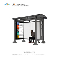 Abri de bus moderne en acier inoxydable Yeroo avec banc et auvent pour arrêt de bus urbain en plein air