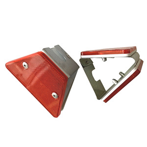 Réflecteur triangulaire routier rouge, blanc et jaune pour garde-corps de sécurité routière - Product Image 2