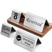 Support de table en acier inoxydable poli CNC gravé au laser, carte de table personnalisée, panneau de table réservée, numéro de table de restaurant, présentoir métallique