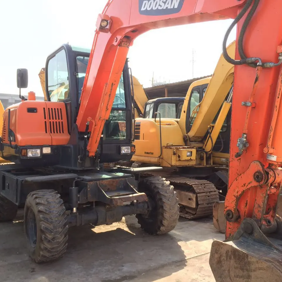 Berjalan Baik Kondisi Doosan Mini Wheel Excavator Dx60w Murah untuk Dijual, Jual Mesin Di Cina