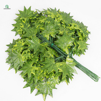 Daun Maple berwarna-warni buatan cabang jatuh Semak Maple untuk Festival Thanksgiving Natal dekorasi karangan bunga