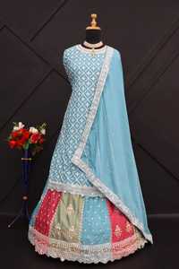 Salwar Kameez de style chinon lourd avec broderie et séquence élégantes Tenue de style pakistanais parfaite pour les occasions festives - Product Image 3