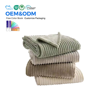 Hot Bán Chất Lượng Dải Lông Cừu Đồng Bằng Màu Dày Flannel Ném Giường Chăn - Product Image 1