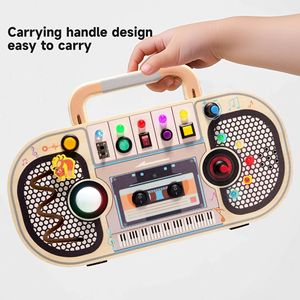 Juguete Educativo <span class=keywords><strong>de</strong></span> <span class=keywords><strong>Madera</strong></span> para Niños, Tablero <span class=keywords><strong>de</strong></span> Actividades con Interruptores y Circuito <span class=keywords><strong>Grabador</strong></span>, Aprendizaje <span class=keywords><strong>de</strong></span> Habilidades Manuales y Desarrollo Cognitivo, con Nueva Luz LED - Product Image 4