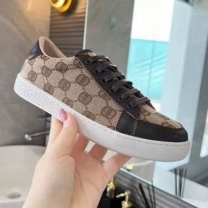 Factory Direct Wholesale New Retro Style Walking Shoes Women <b>Sneakers</b> Lace up <b>Sneakers</b> for Women Designer <b>Sneakers</b> for Women - Product Image 4