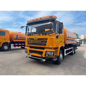 Autocarro Ribaltabile F3000 6x4 con Serbatoio d'Acqua da 20000L e Trasmissione ZF - Product Image 5