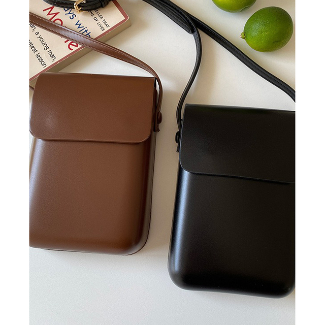 Designer PU Leather Crossbody Mobile Phone Bag Fashionable Mini Cover for Women Girls Portable with Letter Decoration Wholesale