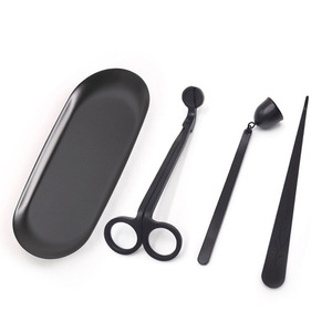 Autocollants pour mèches <span class=keywords><strong>de</strong></span> bougies en acier inoxydable <span class=keywords><strong>de</strong></span> haute qualité, écologiques, avec localisateur <span class=keywords><strong>de</strong></span> cœur <span class=keywords><strong>de</strong></span> <span class=keywords><strong>cire</strong></span> et style incurvé, lot <span class=keywords><strong>de</strong></span> 4 - Product Image 6