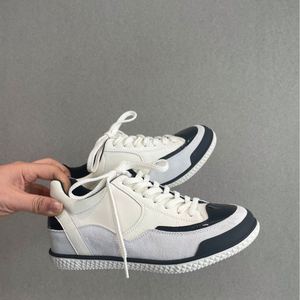 Zapatos para caminar con suela plana estilo Forest Gump retro para mujer, zapatillas ligeras y transpirables con suela suave y de moda - Product Image 2