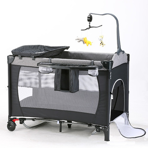 Lit de voyage 3 en 1 pour bébé, très vendu, pliable facilement, avec <span class=keywords><strong>table</strong></span> <span class=keywords><strong>à</strong></span> <span class=keywords><strong>langer</strong></span> et jouets musicaux - Product Image 2