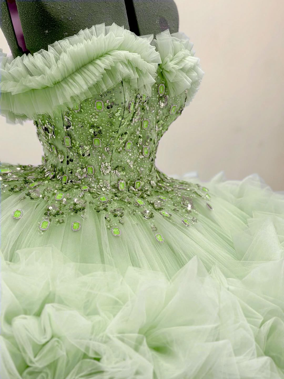 lime green 15 dresses Mumuleo Lime Green Quinceanera Dress Sweep Train Ball Gown Floor-Length  Modern Satin Embroidered Lace Natural Waistline Bow| Alibaba.com