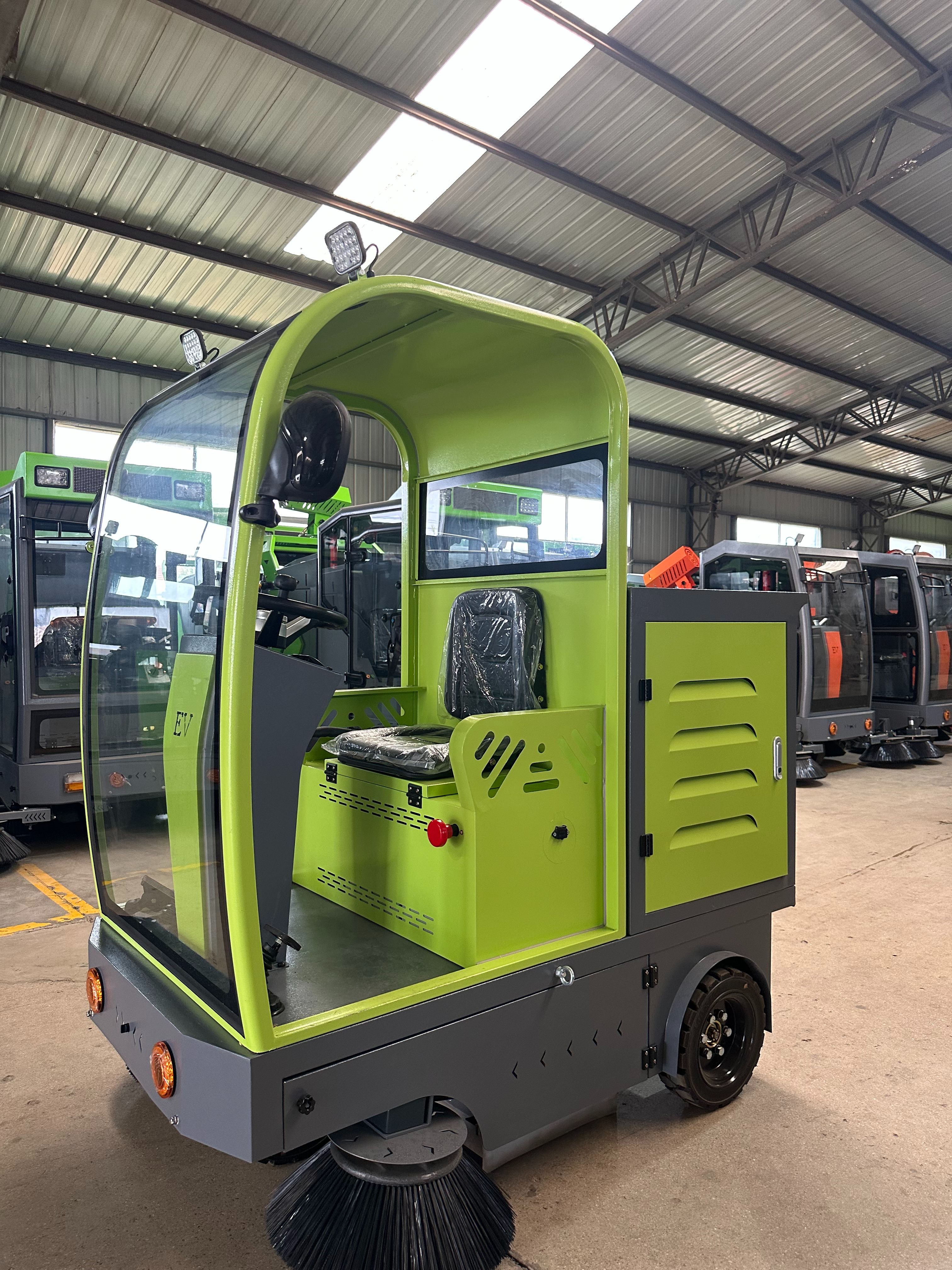 parking cleaning machine