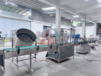 Machine de remplissage d'aérosols pneumatique automatique neuve au prix d'usine pour applications cosmétiques et chimiques, haute efficacité, facile à utiliser