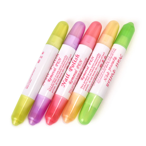 Stylo Dissolvant de Vernis à Ongles Acrylique 5 Couleurs Non Toxique pour Correction des Taches et Élimination des Traces – Fournitures de Manucure - Product Image 1