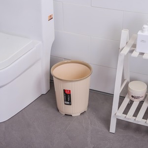 Poubelle en plastique rose 4L, durable, pour la maison et le bureau - Product Image 2