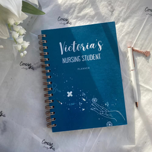 Benutzer definierte Lese journal Buchdruck Pflege Student Planer Geschenk für Krankens ch wester - Product Image 1