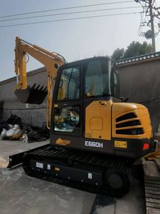 Pour excavatrice sur chenilles E660H avec moteur Yanmar, pompe à haute puissance de creusement, boîte de vitesses et PLC - Product Image 6