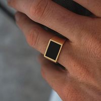 Bague Chevalière Carrée en Or 10k 14k 18k pour Homme avec Pierre Onyx Noir, Bijou Artisanal de Caractère, Cadeau pour Mari, Père, Lui, Chine
