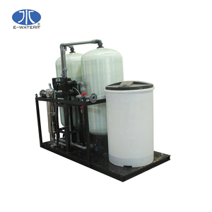 Nouveau système de filtration d'eau à résine avec réservoir sous pression et garantie d'un an <span class=keywords><strong>pour</strong></span> le traitement et la désinfection de l'eau potable - Product Image 4