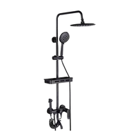 Mitigeur de douche mural carré de style contemporain avec pommeau de douche pluie chaud pour salle de bain et hôtels
