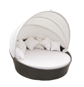 Divano in Rattan divano da esterno rotondo in rattan - Product Image 1