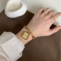 Jam Tangan Wanita Elegan Persegi Quartz Rantai Bunga Emas Dial Kecil Perhiasan Vintage Gelang Montre Femme Jam Tangan Fashion untuk Wanita