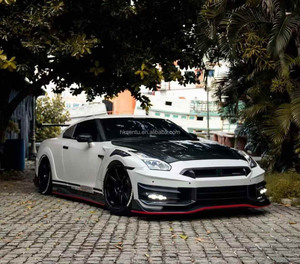 ชุดแต่งสไตล์ Top Secret ปี 2024 สำหรับรถยนต์นิสสัน GTR R35 ประกอบด้วยกันชนหน้า-หลัง สปอยเลอร์ ฝาครอบเครื่องยนต์ และสเกิร์ตข้าง สำหรับชุดแต่ง GTR R35 - Product Image 5