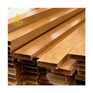 Tuyau rectangulaire en <span class=keywords><strong>aluminium</strong></span> à grain de bois, taille et couleur personnalisées en usine, 6063 T6, 30*<span class=keywords><strong>60</strong></span> |   Profils de clôture et de pergola d'extérieur - Product Image 3